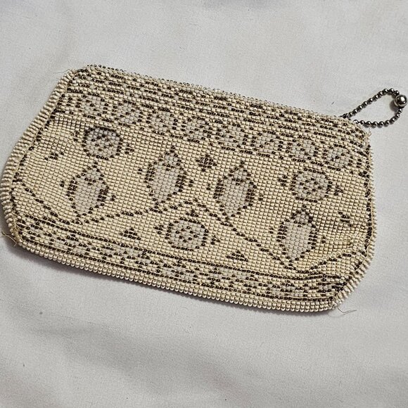 Vintage Czech Beige Beaded Mini Wristlet Clutch Silver Tribal Design Zipper Clos - Picture 6 of 7